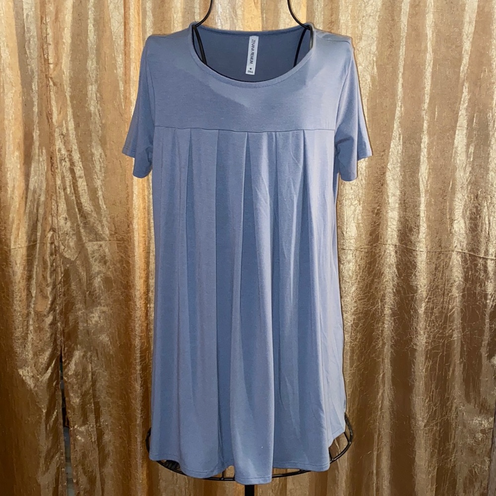 Zenana Premium blue short sleeve dress. Size medium